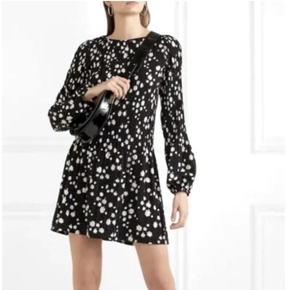 SOLD - Maje Daisy Floral Print Pleated Long Sleeve Crepe Mini
Dress - Picture 5 of 14